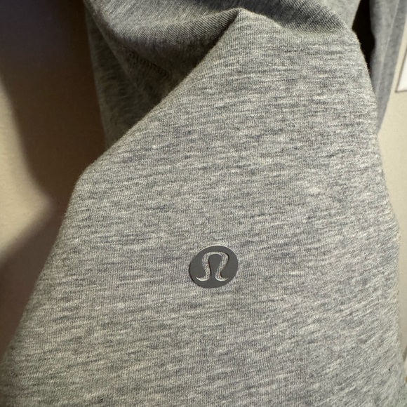 lululemon athletica Heather Gray Long Sleeve Top - Picture 3 of 3